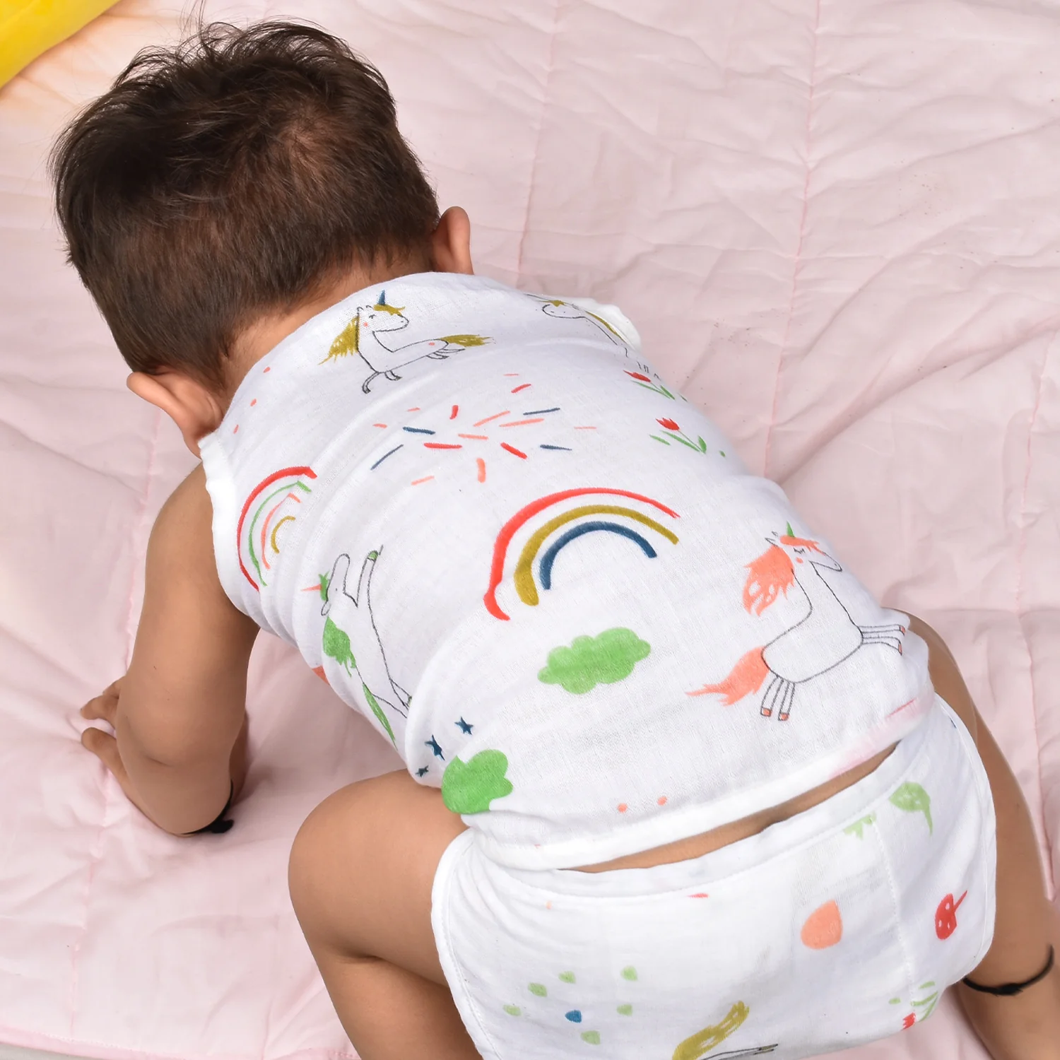 Moms Home New Born Organic Cotton Velcro Swaddle Wrap Gift Set of 7 Items - Unicorn - Image 5